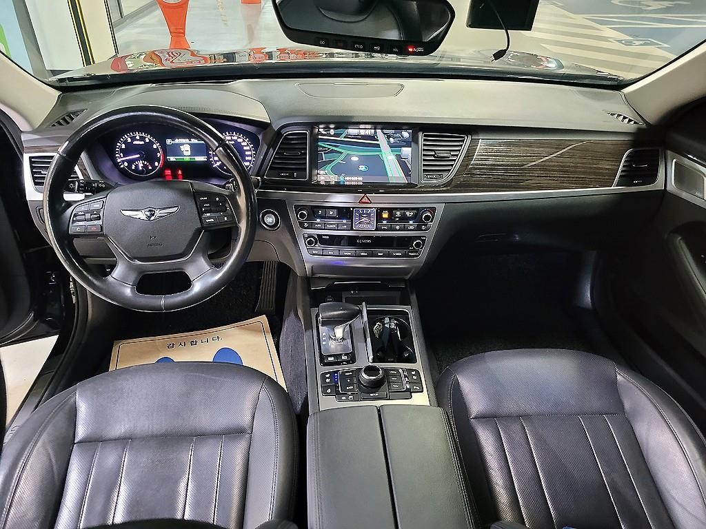 제네시스 G80 3.3 GDI AWD 프리미엄 럭셔리 이미지 6