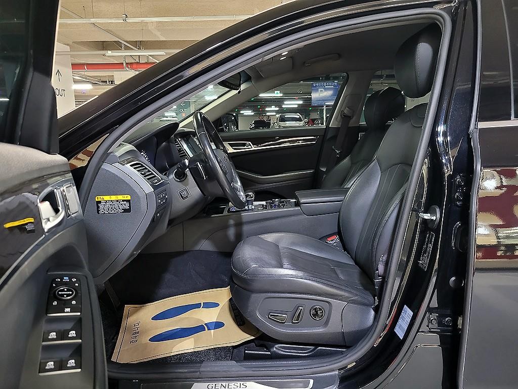 제네시스 G80 3.3 GDI AWD 프리미엄 럭셔리 이미지 7