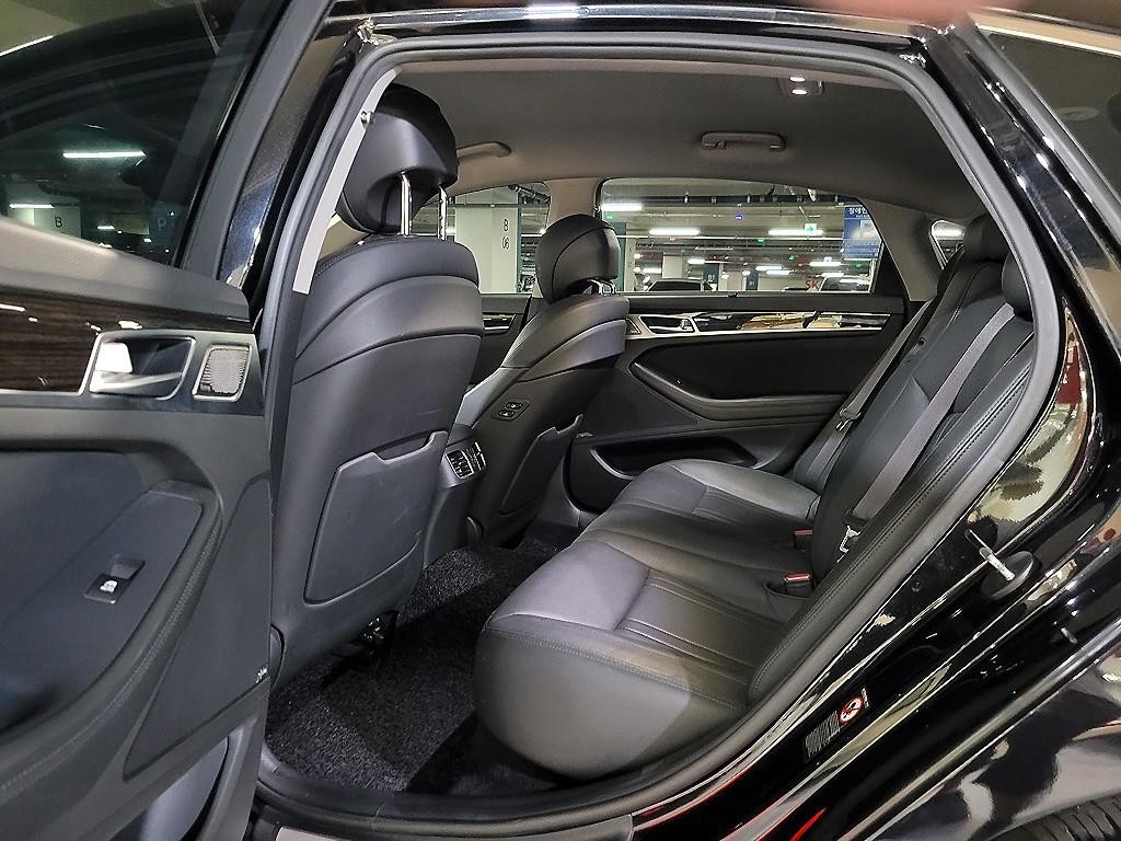 제네시스 G80 3.3 GDI AWD 프리미엄 럭셔리 이미지 8