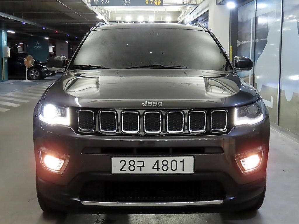 지프 컴패스 컴패스 2세대 2.4 AWD 리미티드 이미지 2