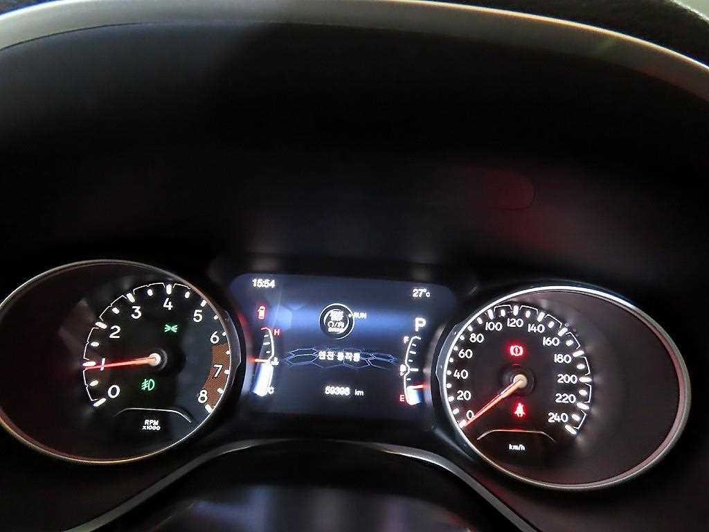 지프 컴패스 컴패스 2세대 2.4 AWD 리미티드 이미지 9