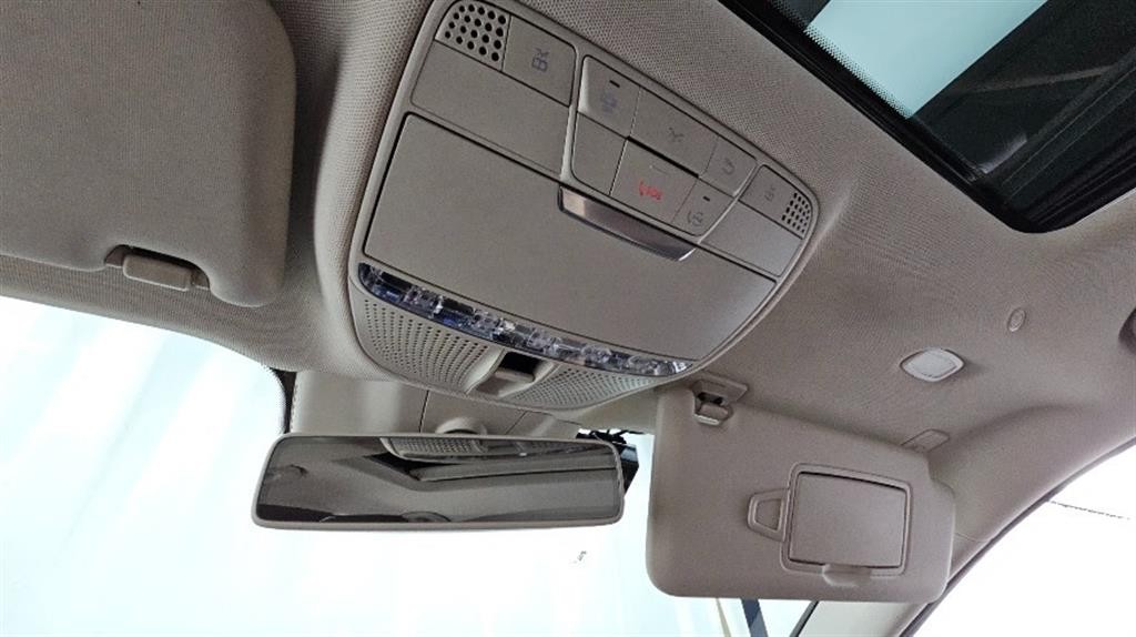벤츠 E 클래스 E-클래스 W213 E220d 4MATIC 익스클루시브 이미지 17
