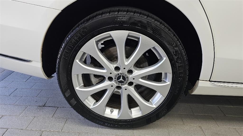 벤츠 E 클래스 E-클래스 W213 E220d 4MATIC 익스클루시브 이미지 5