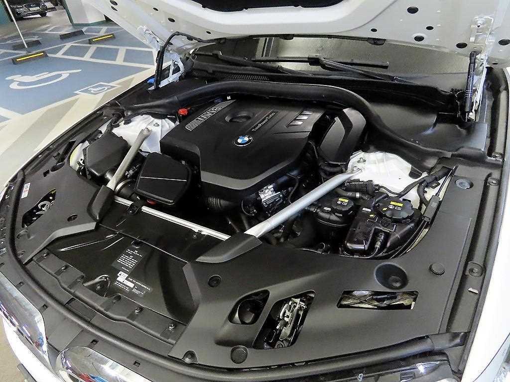 BMW 5시리즈 5시리즈 (G30) 520i 럭셔리 이미지 18
