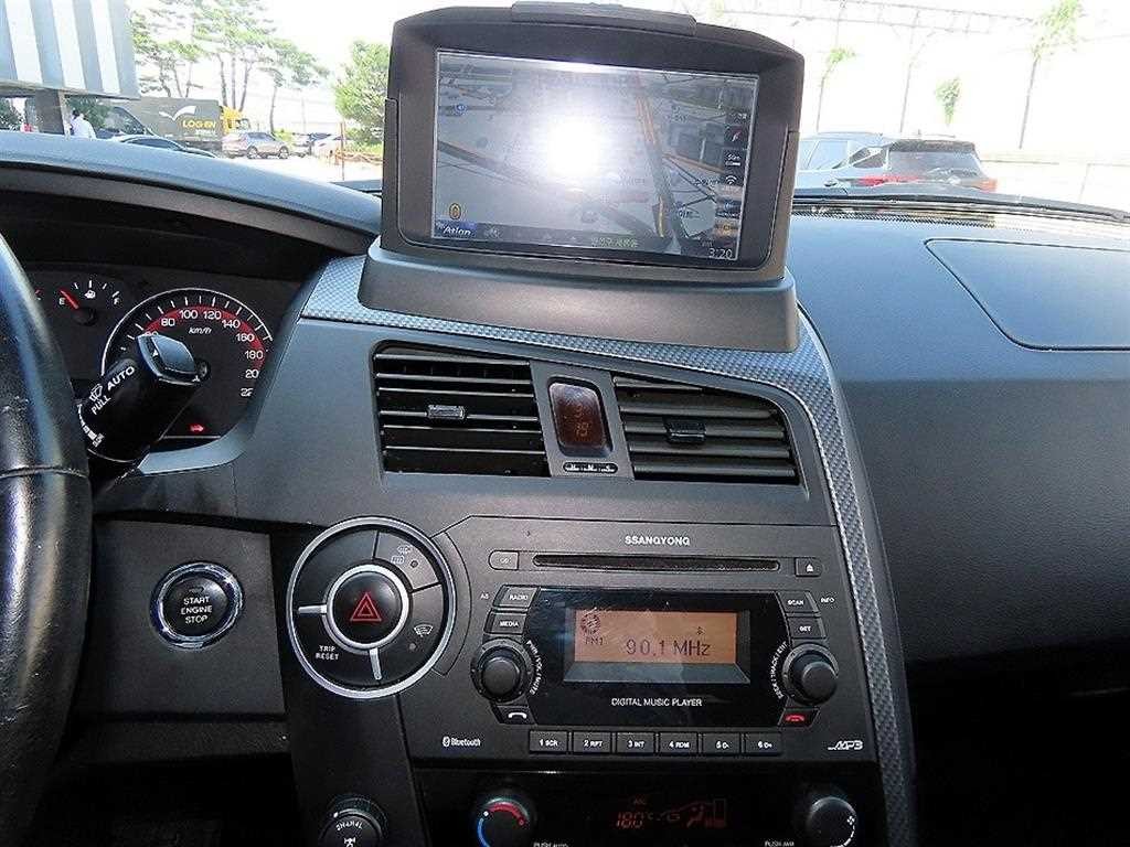 KG모빌리티(쌍용) 코란도 코란도스포츠 디젤 4WD 익스트림 이미지 14