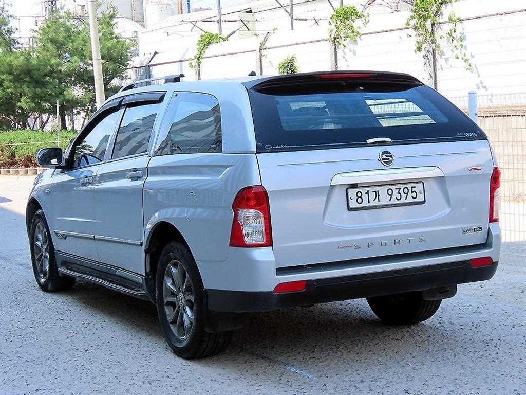 KG모빌리티(쌍용) 코란도 코란도스포츠 디젤 4WD 익스트림 이미지 3