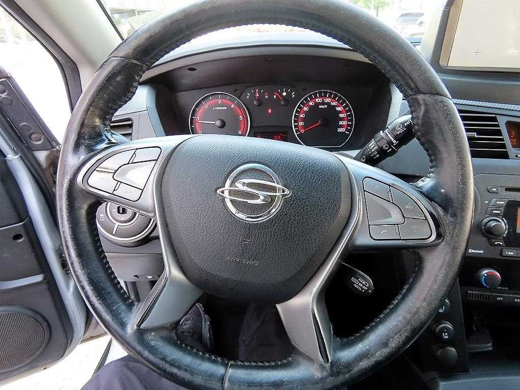 KG모빌리티(쌍용) 코란도 코란도스포츠 디젤 4WD 익스트림 이미지 8