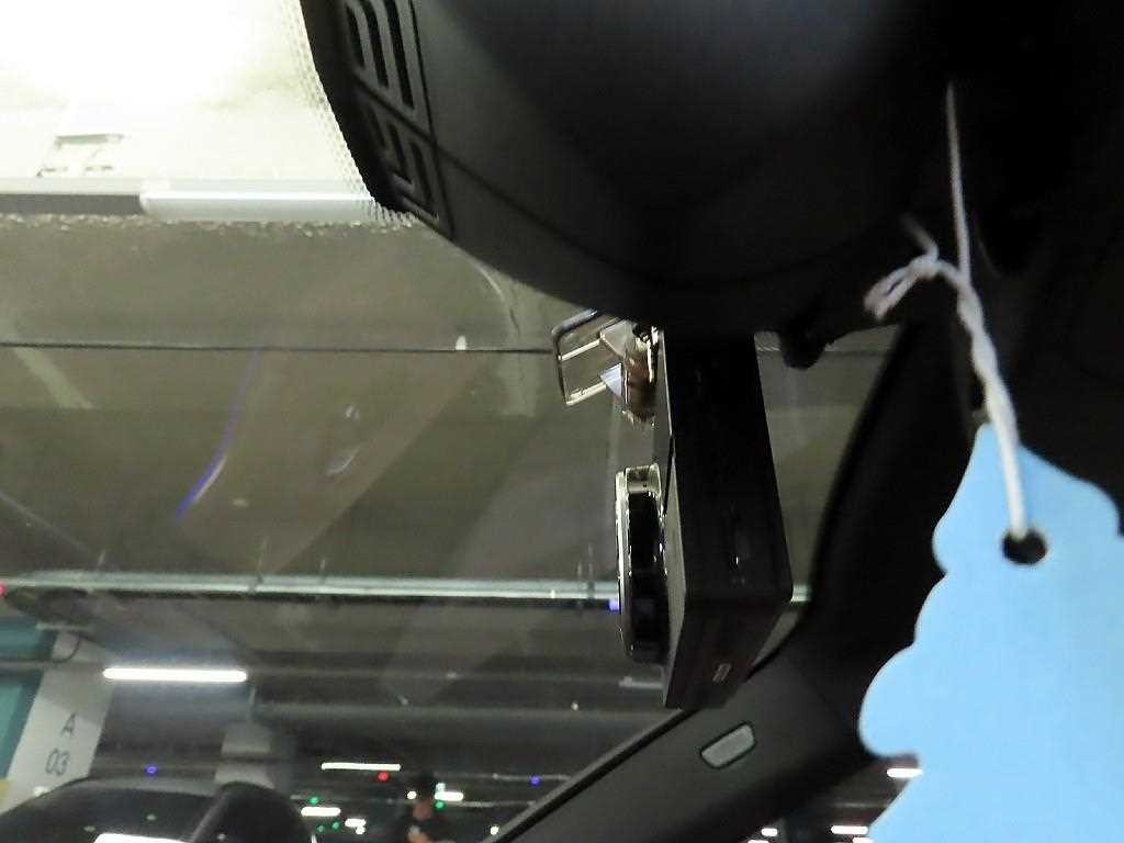 BMW 3시리즈 3시리즈 (G20) 320i M 스포츠 이미지 15