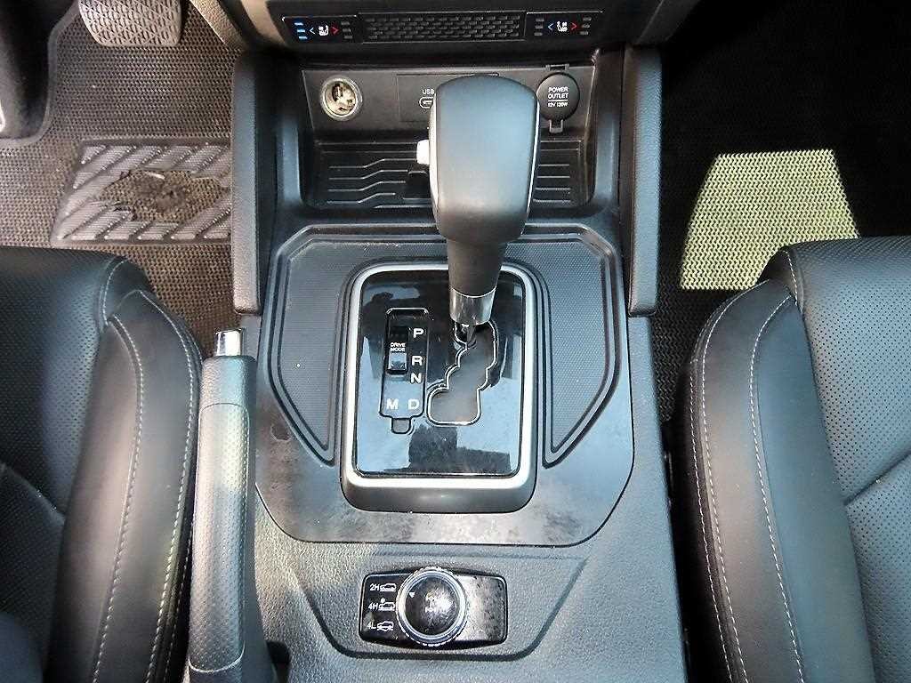 KG모빌리티(쌍용) 렉스턴 더 뉴 렉스턴 스포츠 칸 디젤 2.2 4WD 쿨멘 프레스티지 이미지 10