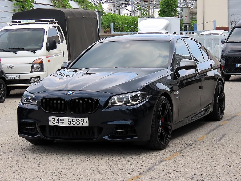 BMW 5시리즈 5시리즈 (F10) M550d xDrive 이미지 2