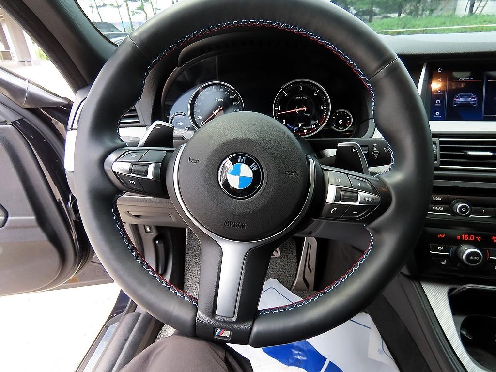 BMW 5시리즈 5시리즈 (F10) M550d xDrive 이미지 8