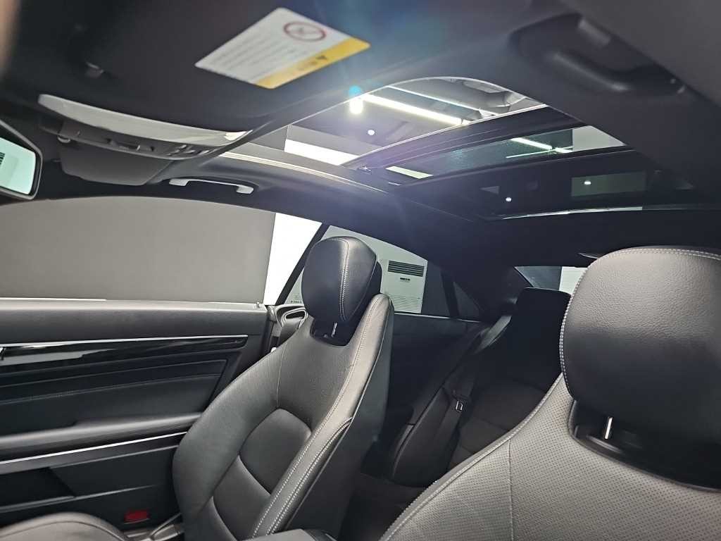 벤츠 E 클래스 E-클래스 W212 E200 쿠페 이미지 13
