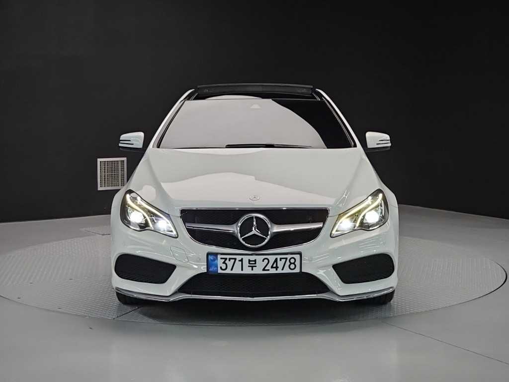 벤츠 E 클래스 E-클래스 W212 E200 쿠페 이미지 2