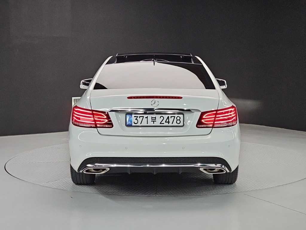 벤츠 E 클래스 E-클래스 W212 E200 쿠페 이미지 3