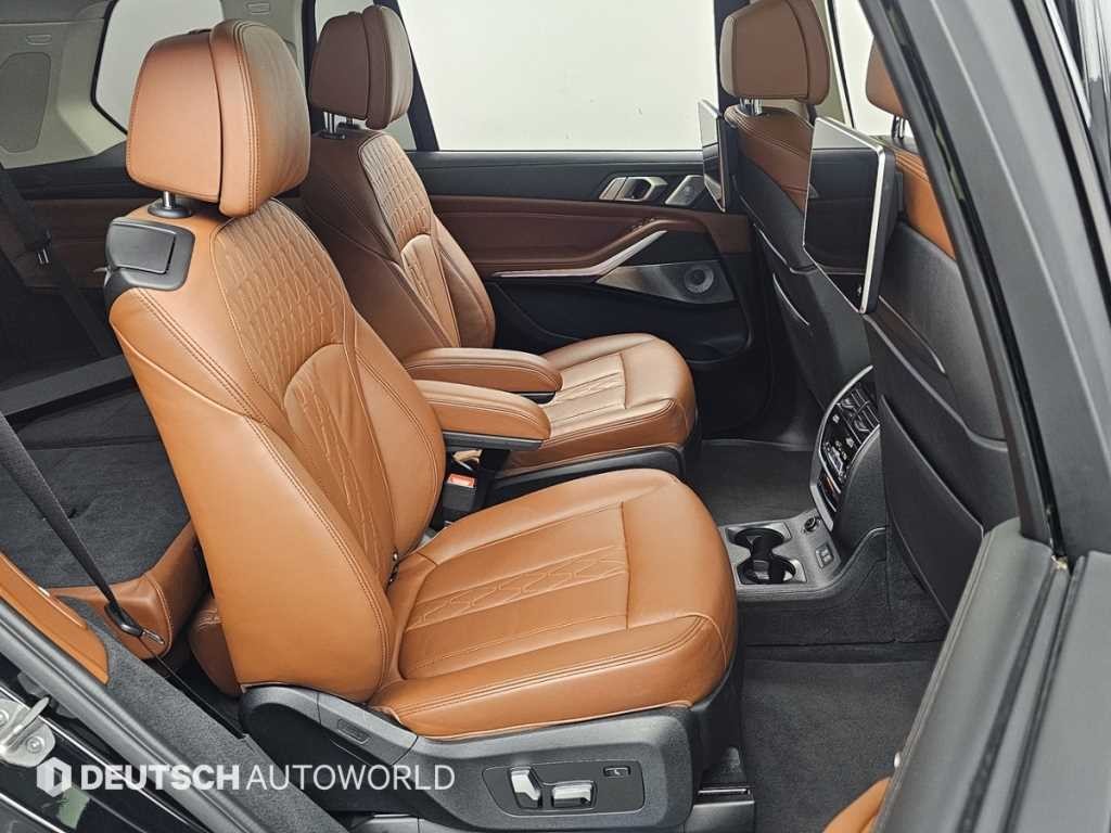 BMW X7 X7 (G07) xDrive 40i 디자인 퓨어 엑셀런스 6인승 이미지 12