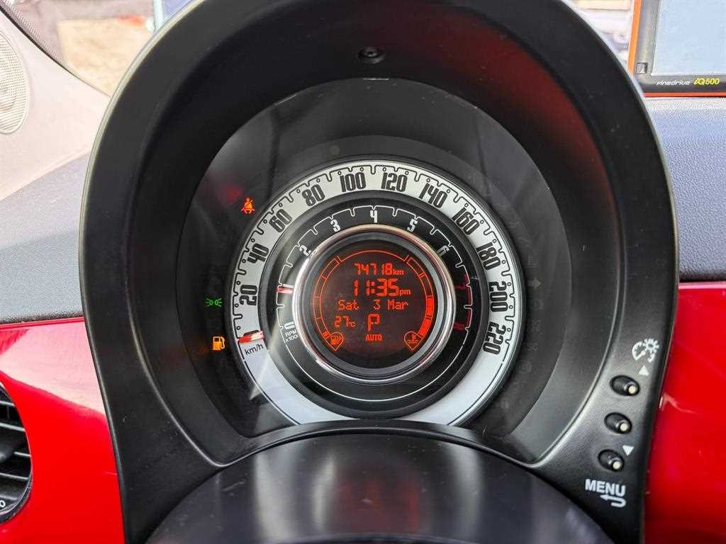 피아트 500 1.4 라운지 이미지 7