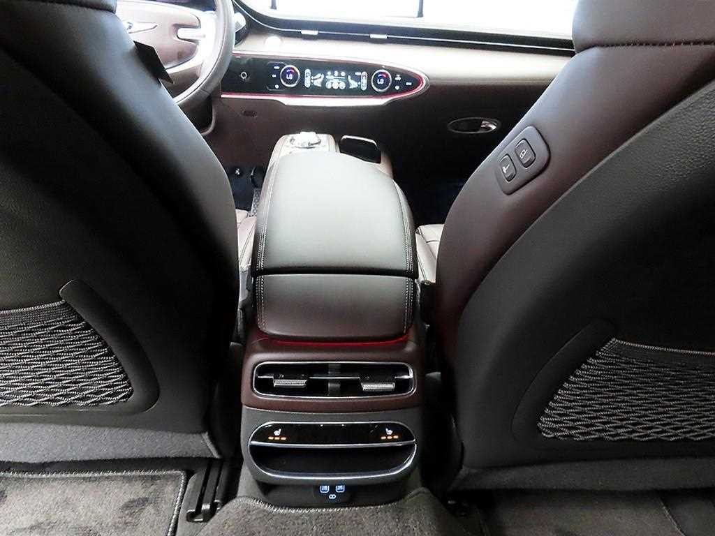 제네시스 GV70 2.5T 가솔린 AWD 이미지 16