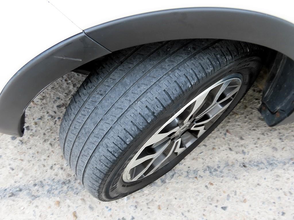 KG모빌리티(쌍용) 코란도 뉴코란도C 4WD 2.2 RX 최고급형 이미지 20