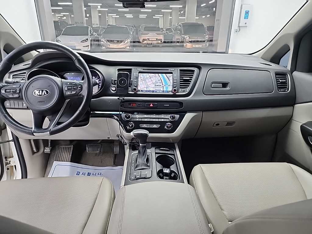 기아 카니발 올 뉴 카니발 디젤 9인승 럭셔리 이미지 7
