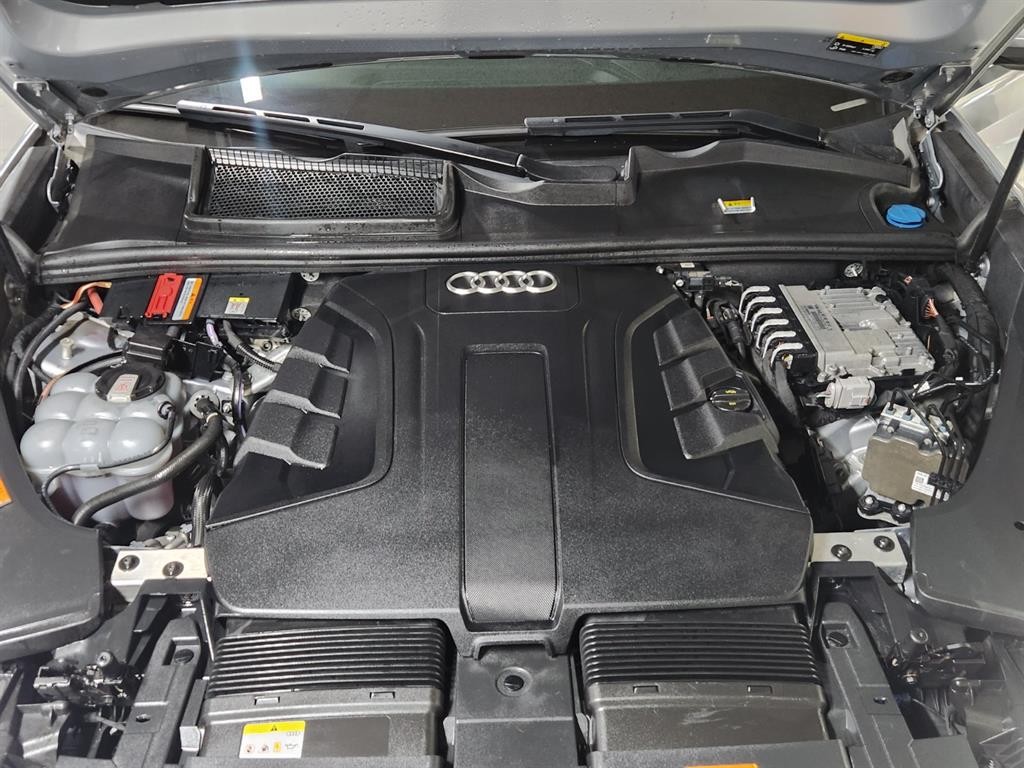 아우디 Q8 50 TDI 콰트로 프리미엄 이미지 19