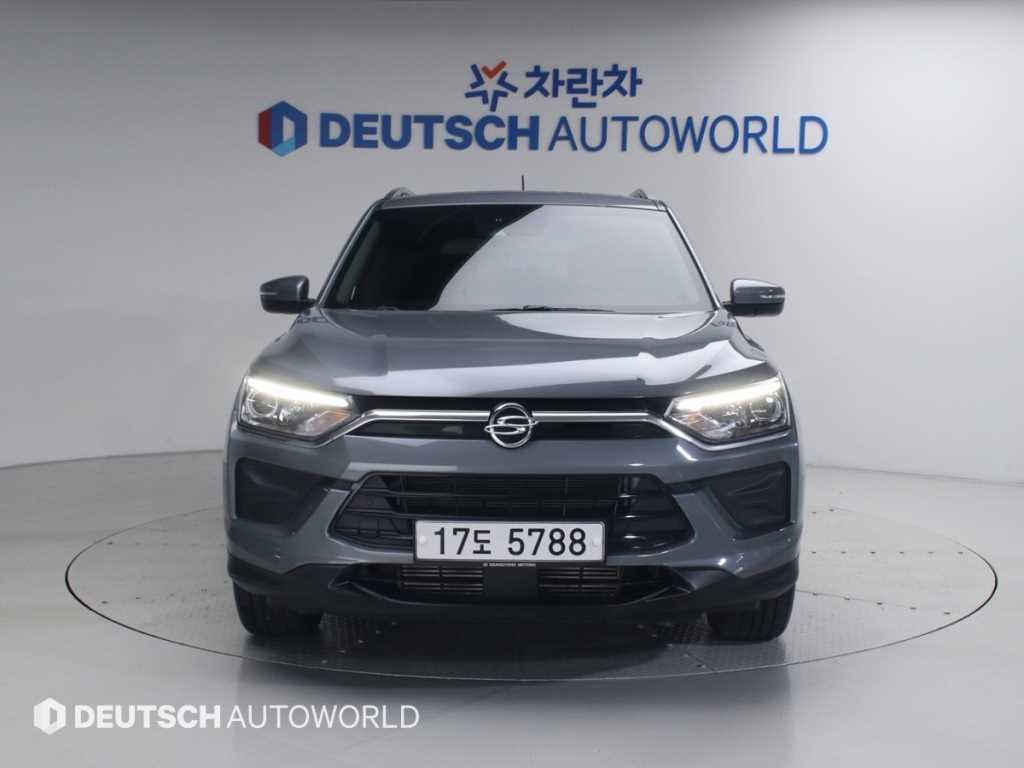 KG모빌리티(쌍용) 코란도 뷰티풀코란도 2WD 디젤 1.6 딜라이트 이미지 3