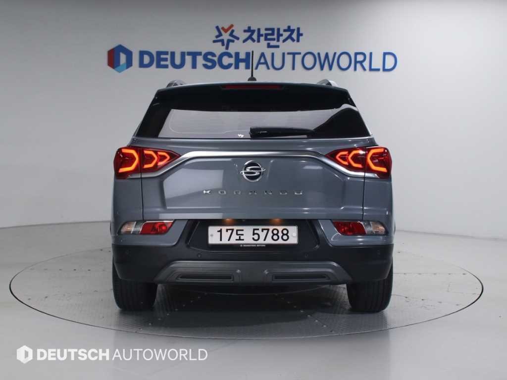 KG모빌리티(쌍용) 코란도 뷰티풀코란도 2WD 디젤 1.6 딜라이트 이미지 4