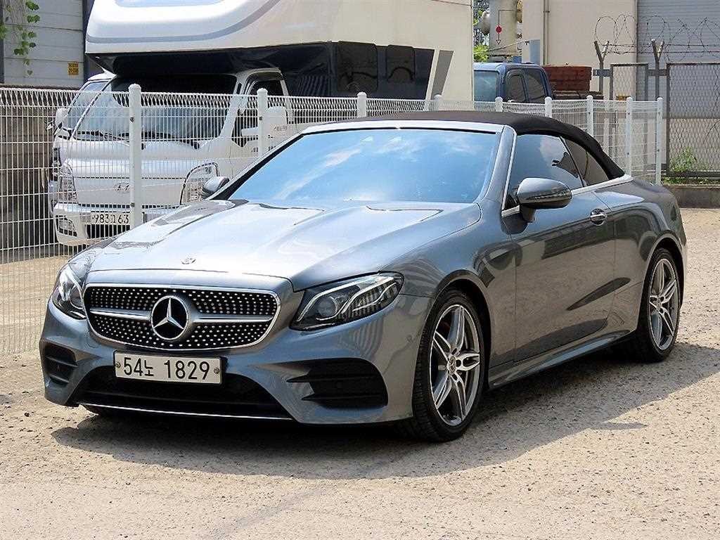 벤츠 E 클래스 E-클래스 W213 E220d 카브리올레 이미지 1