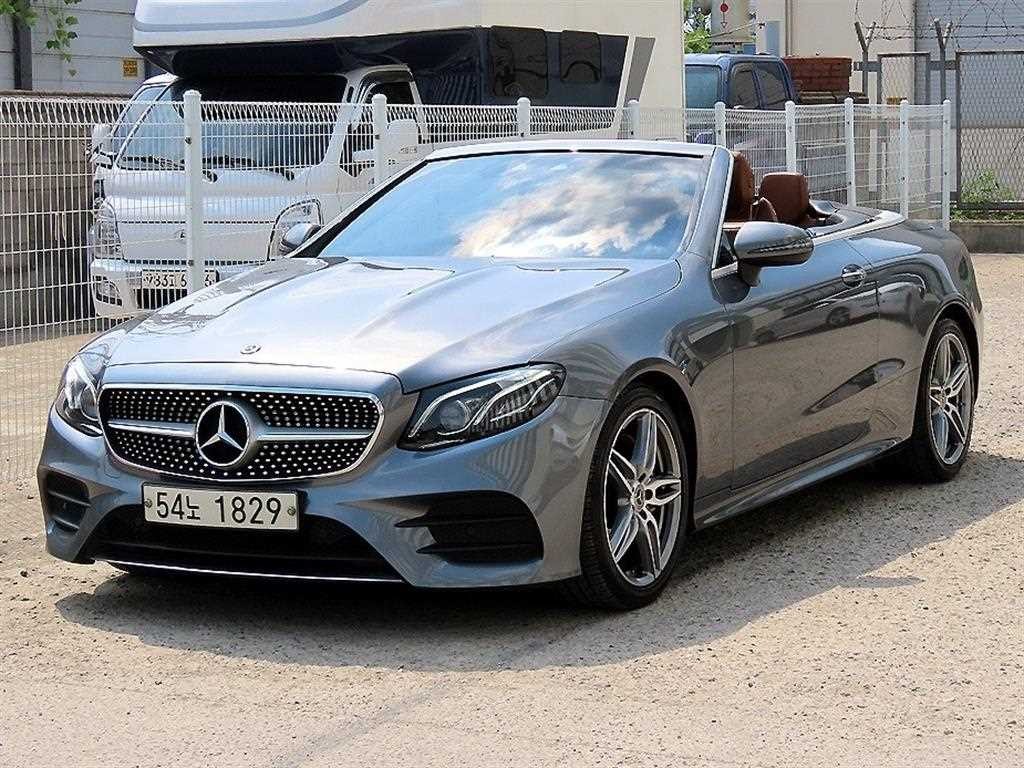 벤츠 E 클래스 E-클래스 W213 E220d 카브리올레 이미지 6