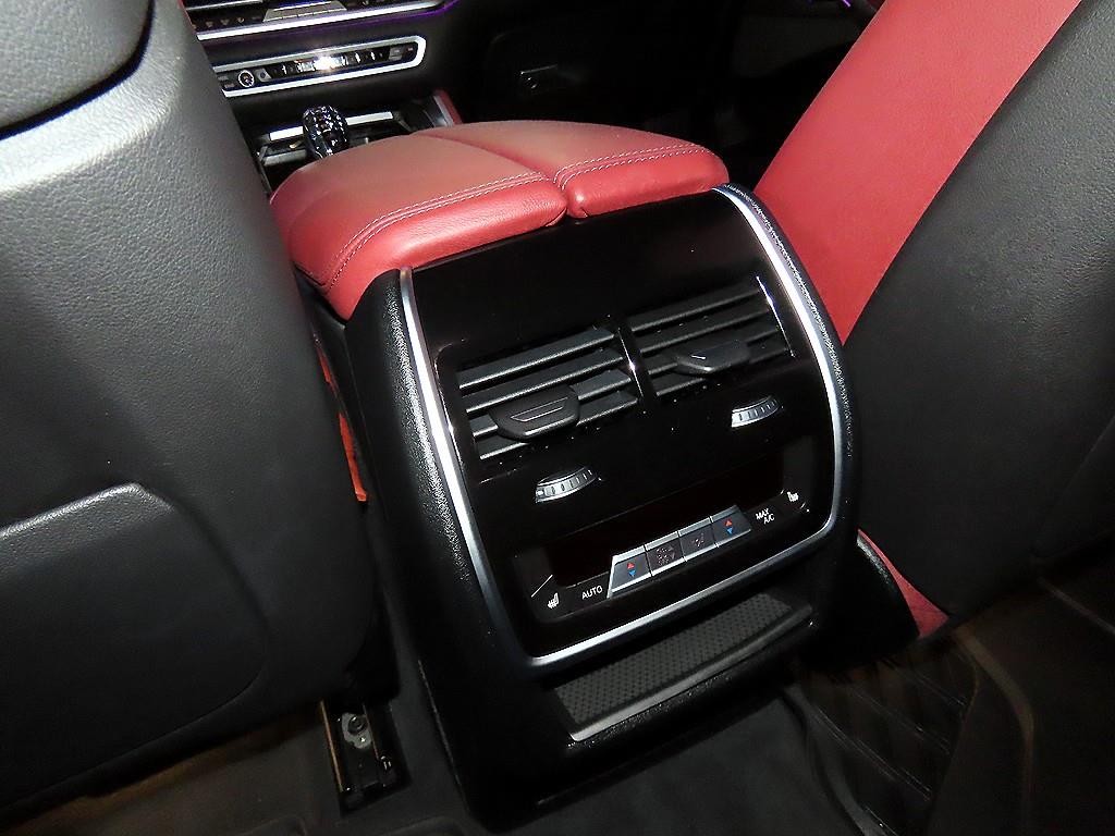 BMW X6 X6 (G06) xDrive 30d M 스포츠 퍼스트 에디션 이미지 14