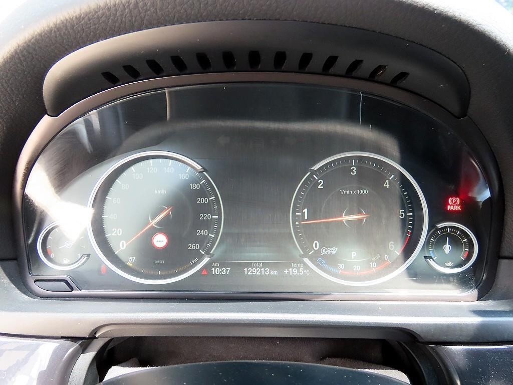 BMW 5시리즈 5시리즈 (F10) 520d xDrive 이미지 9