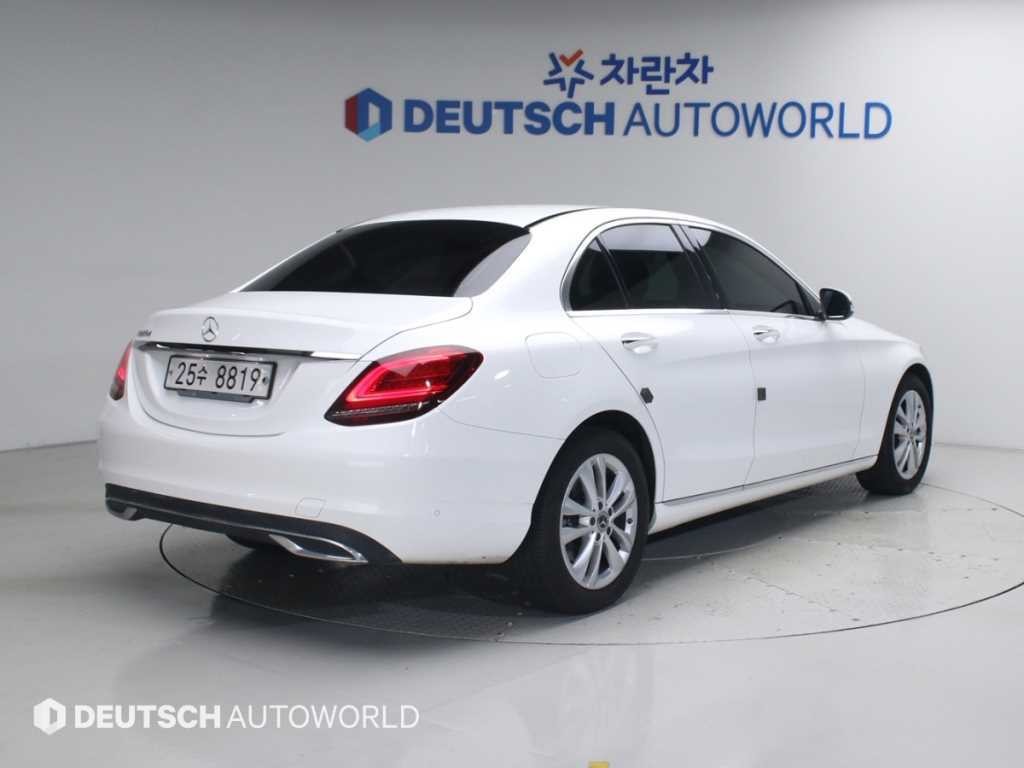 벤츠 C 클래스 C클래스 W205 C220 d 아방가르드 이미지 2