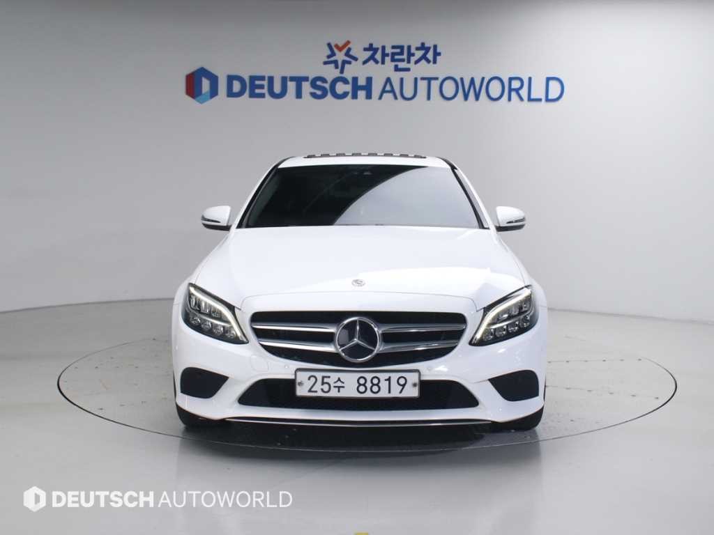 벤츠 C 클래스 C클래스 W205 C220 d 아방가르드 이미지 3