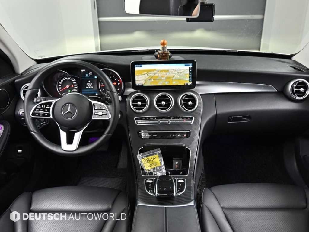 벤츠 C 클래스 C클래스 W205 C220 d 아방가르드 이미지 8