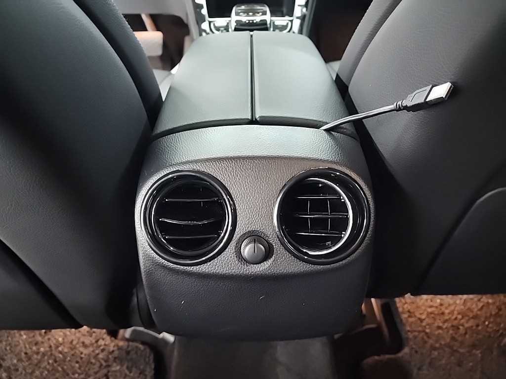 벤츠 GLC 클래스 GLC클래스 X253 GLC 220 d 4MATIC 쿠페 이미지 13