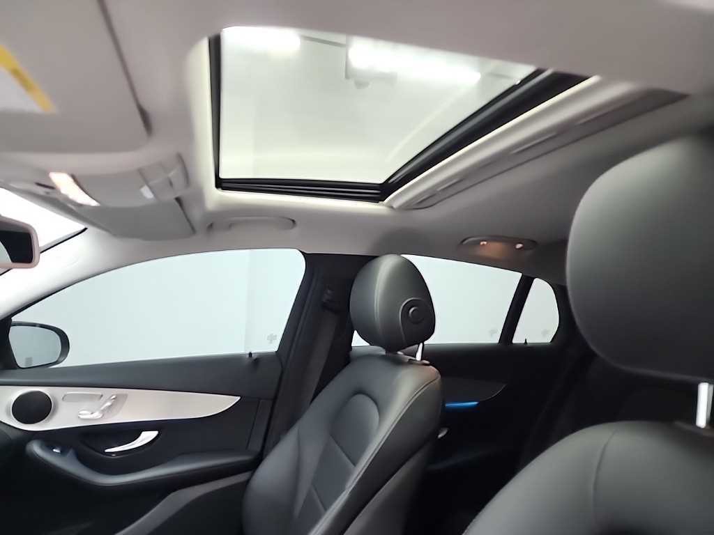 벤츠 GLC 클래스 GLC클래스 X253 GLC 220 d 4MATIC 쿠페 이미지 14