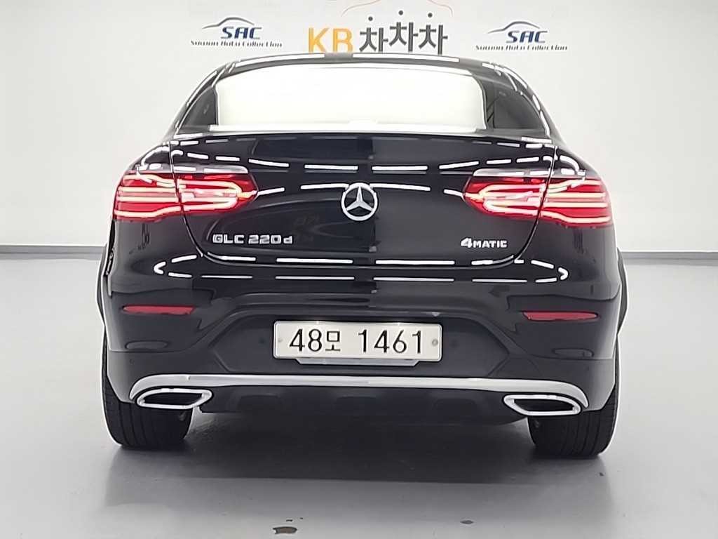 벤츠 GLC 클래스 GLC클래스 X253 GLC 220 d 4MATIC 쿠페 이미지 3