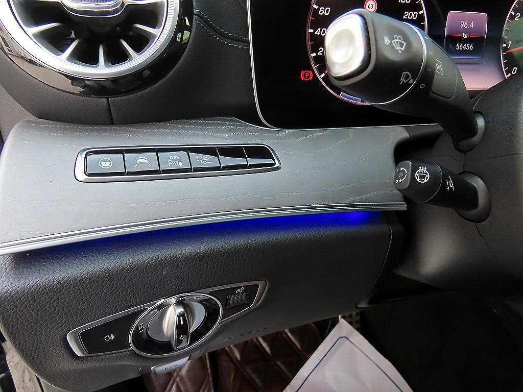 벤츠 CLS 클래스 CLS클래스 C257 CLS 450 4MATIC AMG Line 이미지 12