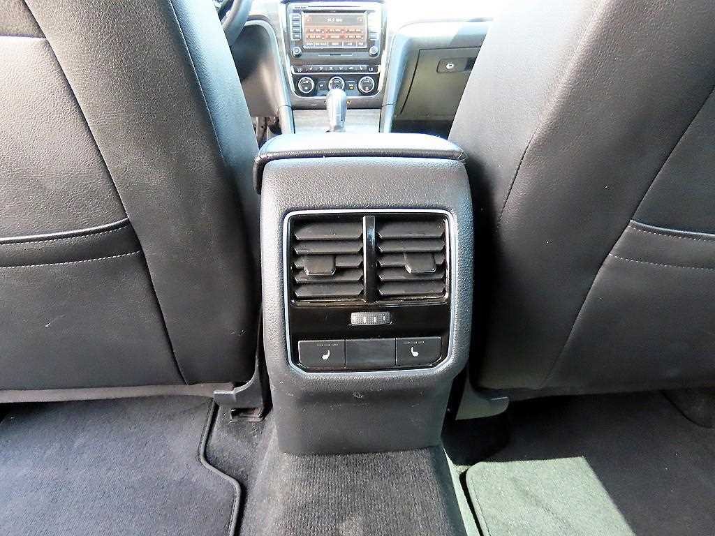 폭스바겐 파사트 더 뉴 파사트 2.0 TSI 이미지 16