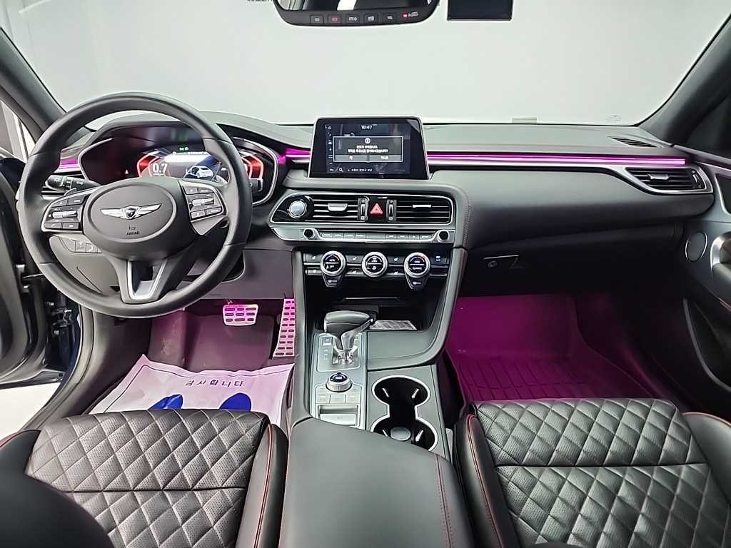제네시스 G70 2.0T AWD 스포츠 패키지 이미지 7