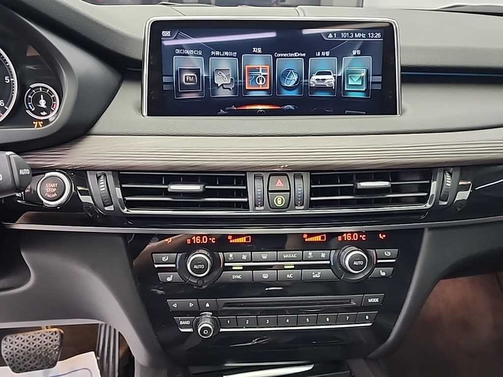 BMW X5 X5 (F15) xDrive 30d 이미지 10