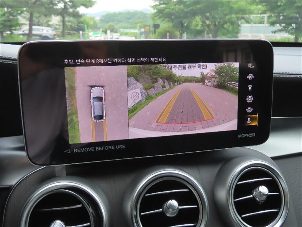 벤츠 GLC 클래스 GLC클래스 X253 GLC 300 4MATIC 쿠페 이미지 9