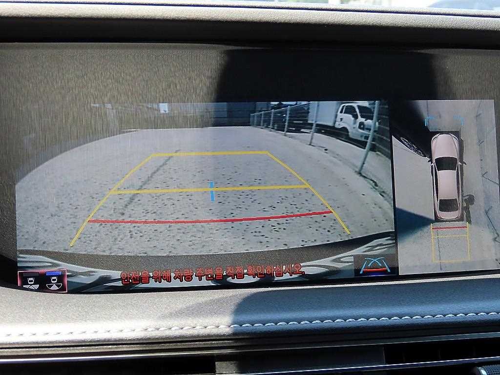 렉서스 LS LS500h 3.5 플래티넘 AWD 이미지 13
