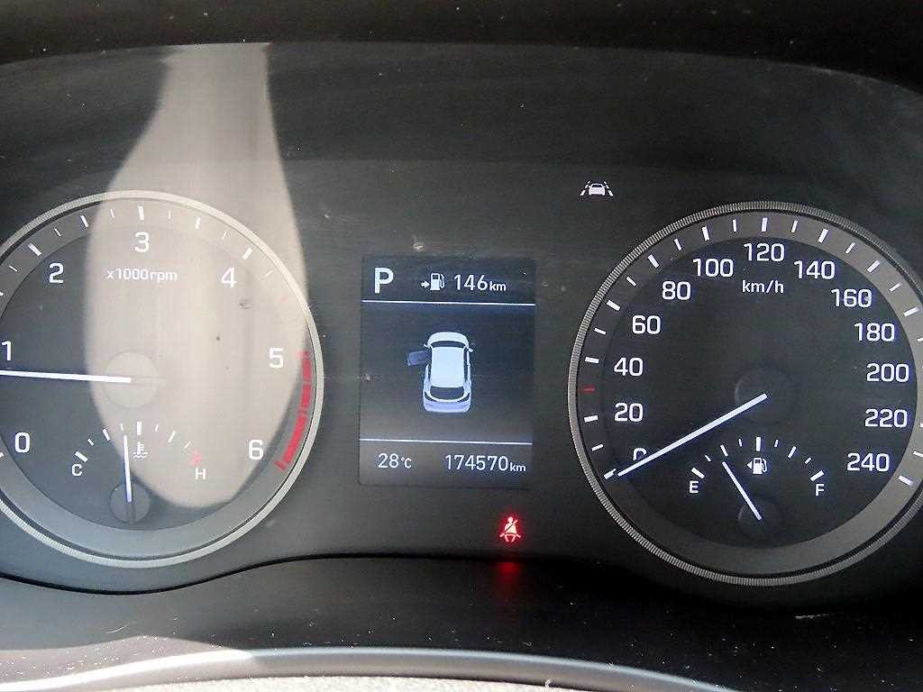 현대 투싼 올뉴투싼 디젤 1.6 2WD 모던 이미지 9