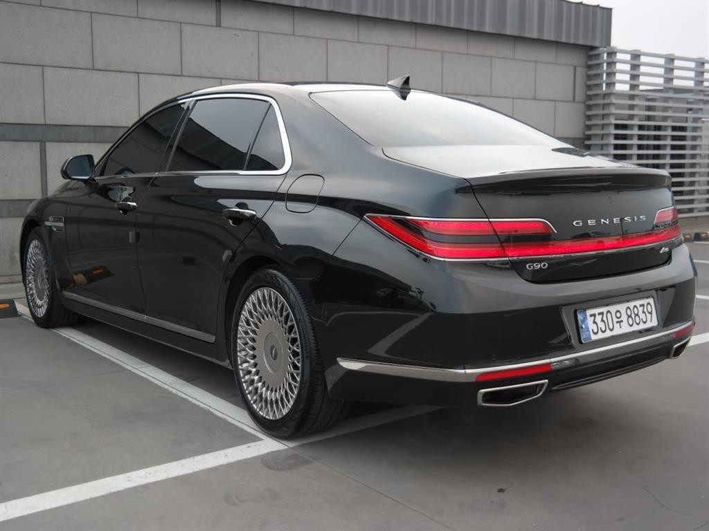 제네시스 G90 3.8 GDI AWD 프레스티지 이미지 4