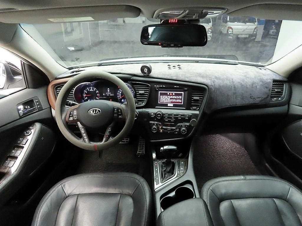 기아 K5 2.0 GDI 터보 노블레스 이미지 8