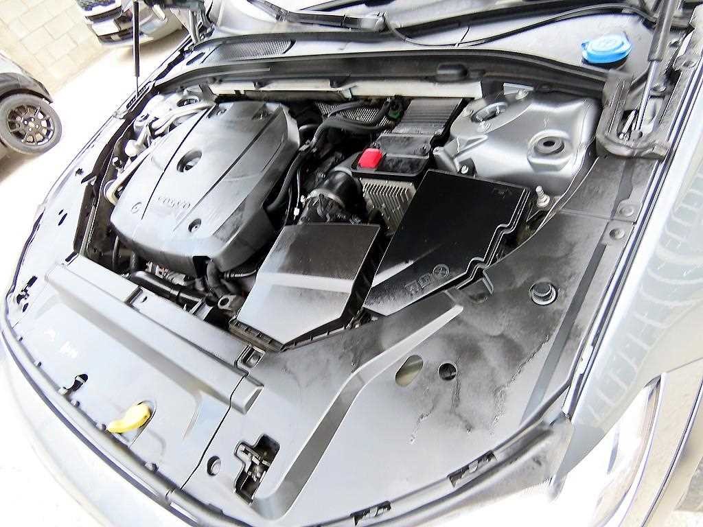 볼보 V90 V90 크로스컨트리 T5 AWD 이미지 19