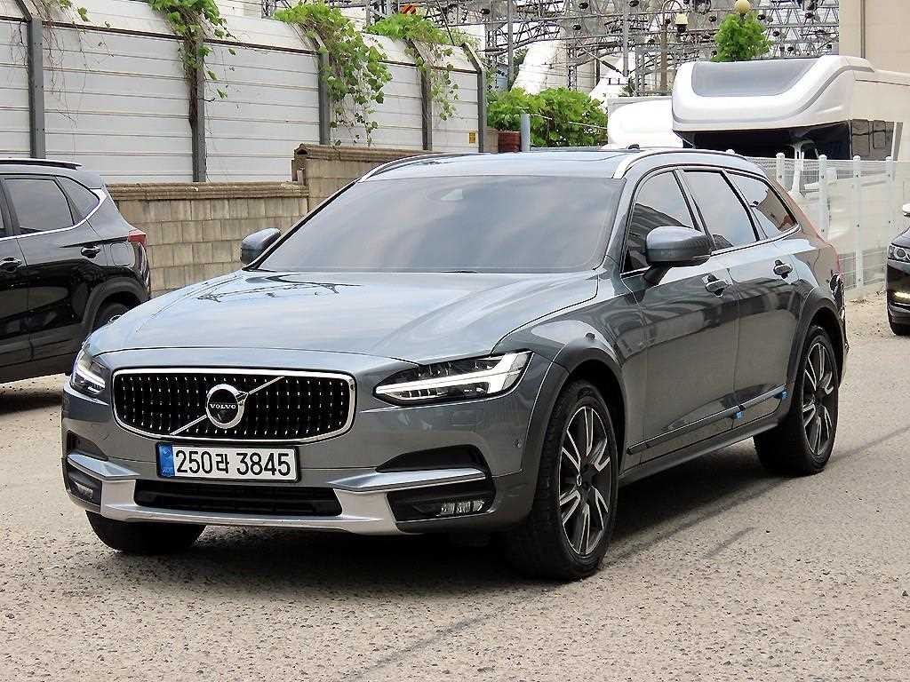 볼보 V90 V90 크로스컨트리 T5 AWD 이미지 2