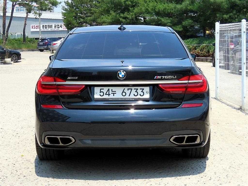 BMW 7시리즈 7시리즈 (G11) M760Li xDrive 이미지 4