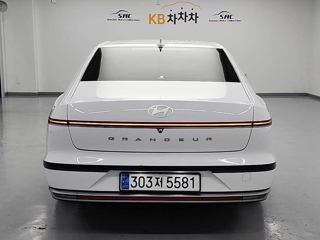 현대 그랜저 그랜저 (GN7) LPG 3.5 2WD (택시형) 고급형 이미지 3