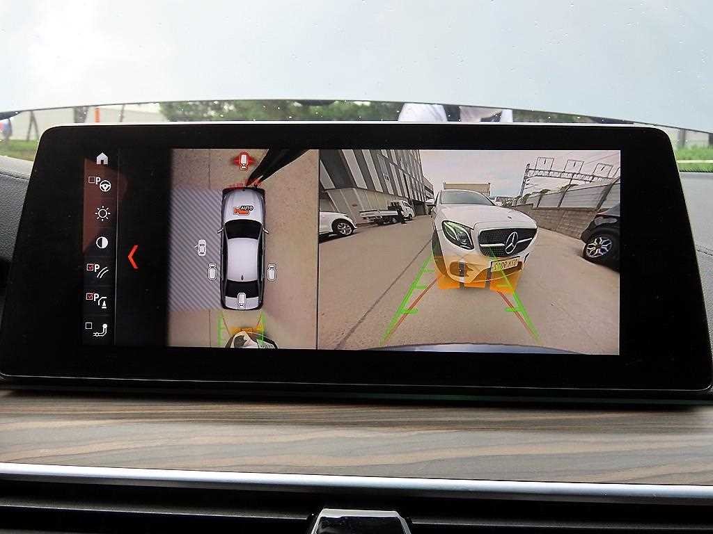 BMW 5시리즈 5시리즈 (G30) 530i xDrive M 스포츠 플러스 이미지 14